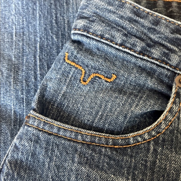 Kimes Ranch Jennifer Medium Blue Boot-Cut Women's Jeans - Picture 2 of 6